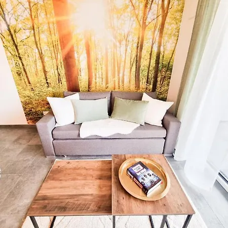Apartment Orangehome: Waldlichtung - Zentral Zwischen Therme Und Stadtmitte *