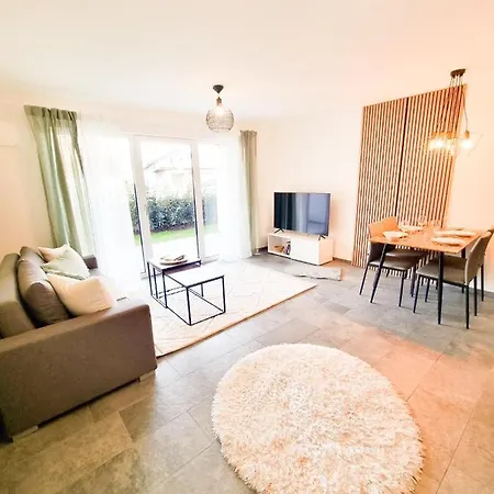 Orangehome: Waldlichtung - Zentral Zwischen Therme Und Stadtmitte Apartment *