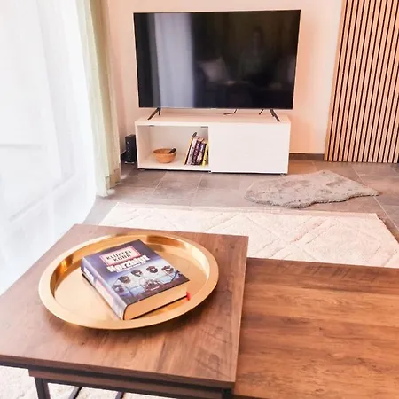 Orangehome: Waldlichtung - Zentral Zwischen Therme Und Stadtmitte Apartment Bad Aibling
