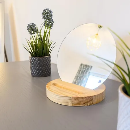 Apartment Orangehome: Waldlichtung - Zentral Zwischen Therme Und Stadtmitte *