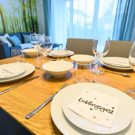 Apartment Orangehome: Waldlichtung - Zentral Zwischen Therme Und Stadtmitte